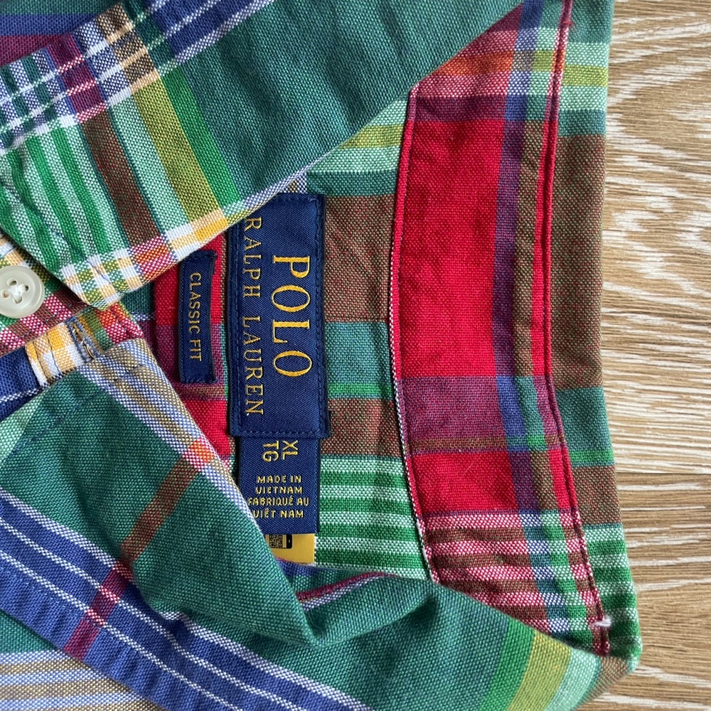 NWT!! Great fall colors!  XL